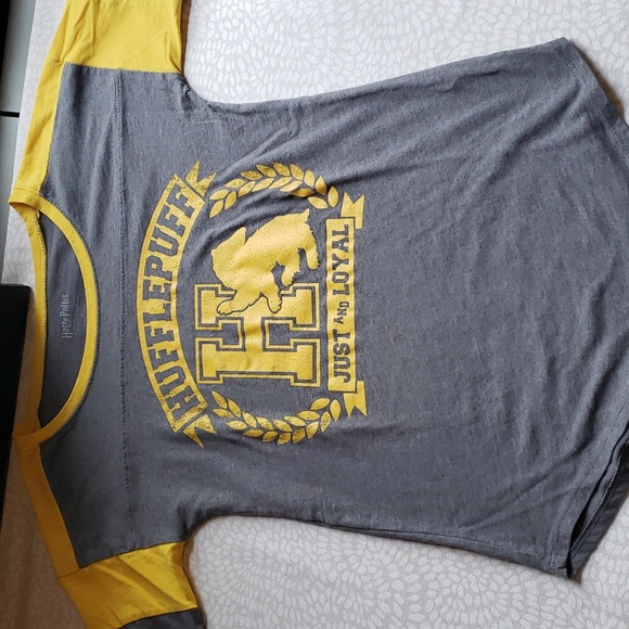 Harry Potter Hufflepuff Raglan Athletic T-shirt Size M - Picture 1 of 11